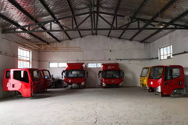 青岛虎威配件厂家