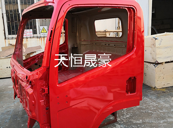 5000020-A95-AE 驾驶室壳