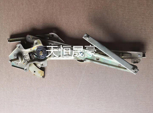 6104015-E96左玻璃升降器  6104020-E96 右玻璃升降器