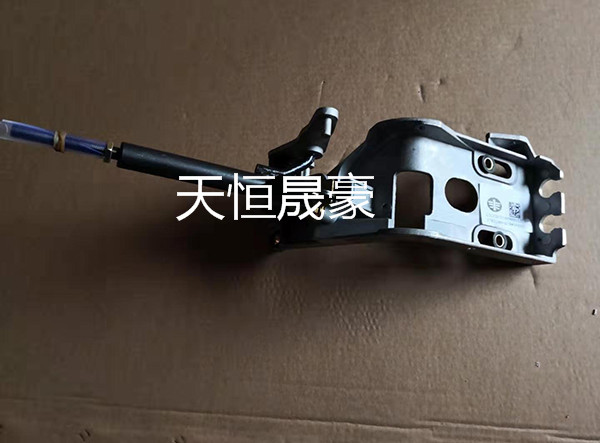 1703100-6K9  前变速操纵器总成