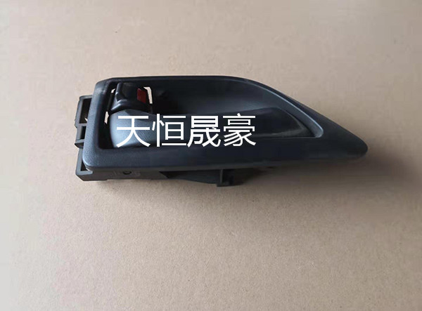 6105085-E91  左前门内开启手柄总成  6105090-E91  右前