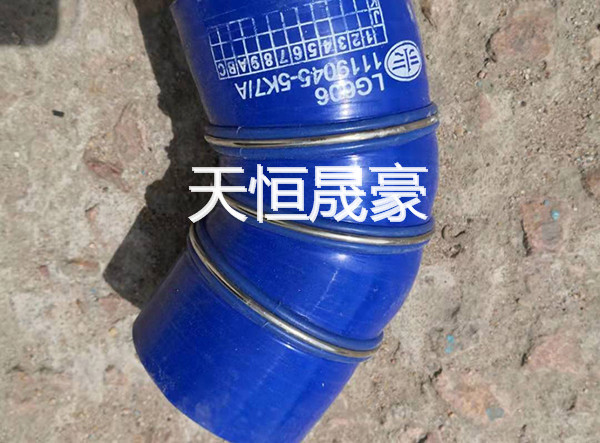 1119045-5K7出气波纹连接管总成