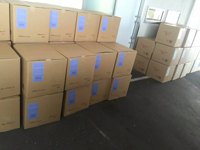 因为我们青岛虎威配件大件的货物都是在大仓库里